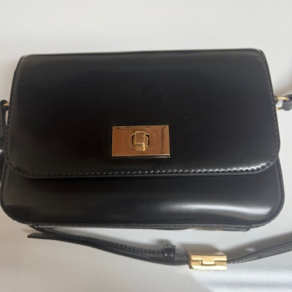 J.CREW Edie Crossbody Bag in Italian Leather in Black - Picture 3 of 6